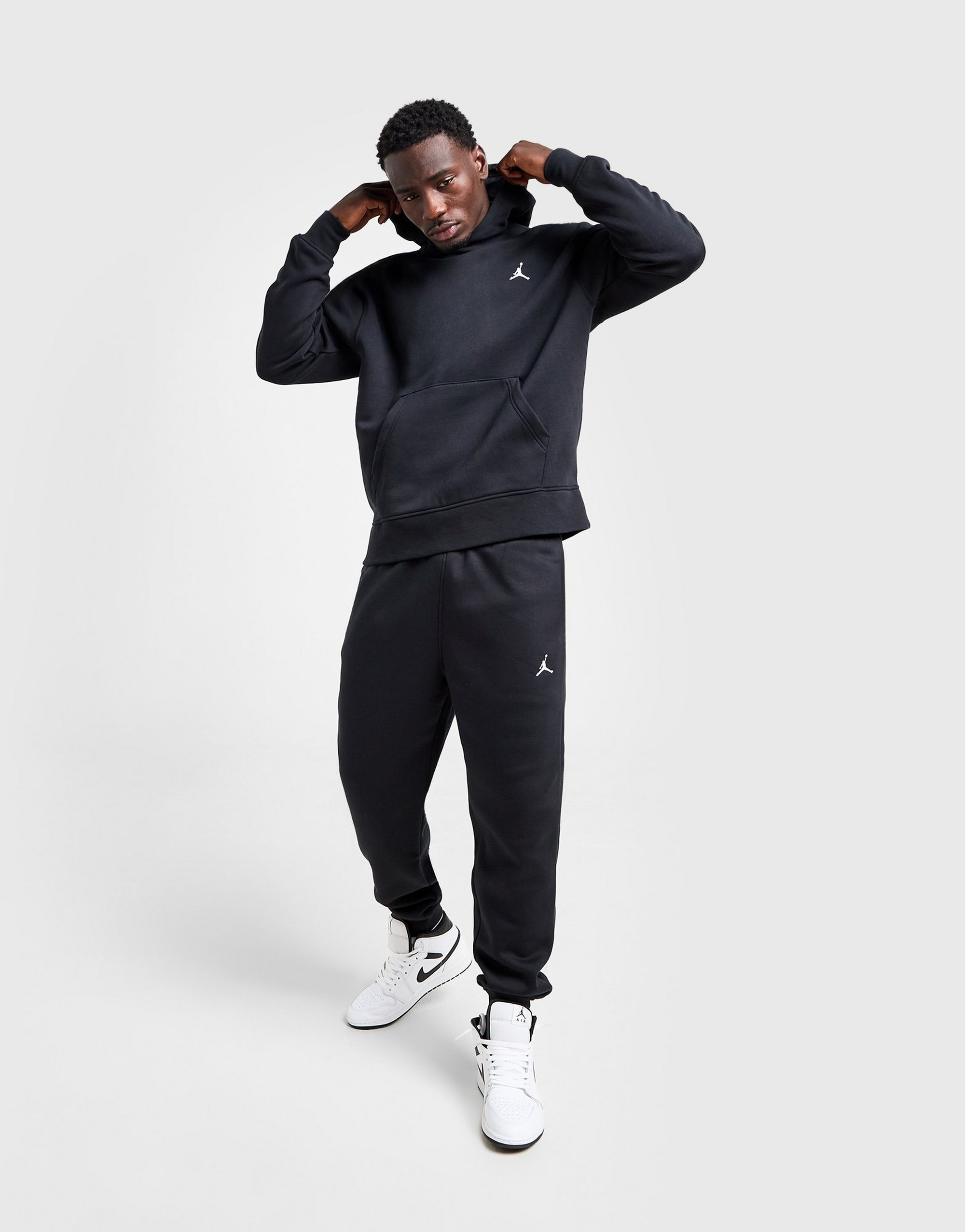 Костюм Jordan Brooklyn Fleece FV7281-010 / FV7277-010